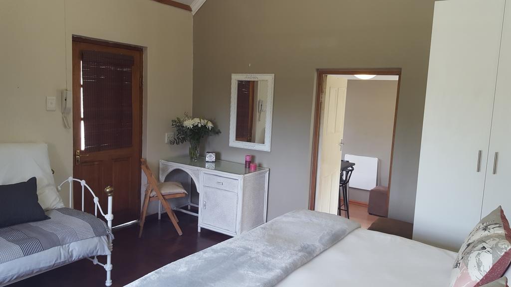 Apartment 7 On Oakleigh Pietermaritzburg Eksteriør billede